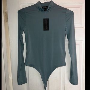 urban planet | L | blue bodysuit